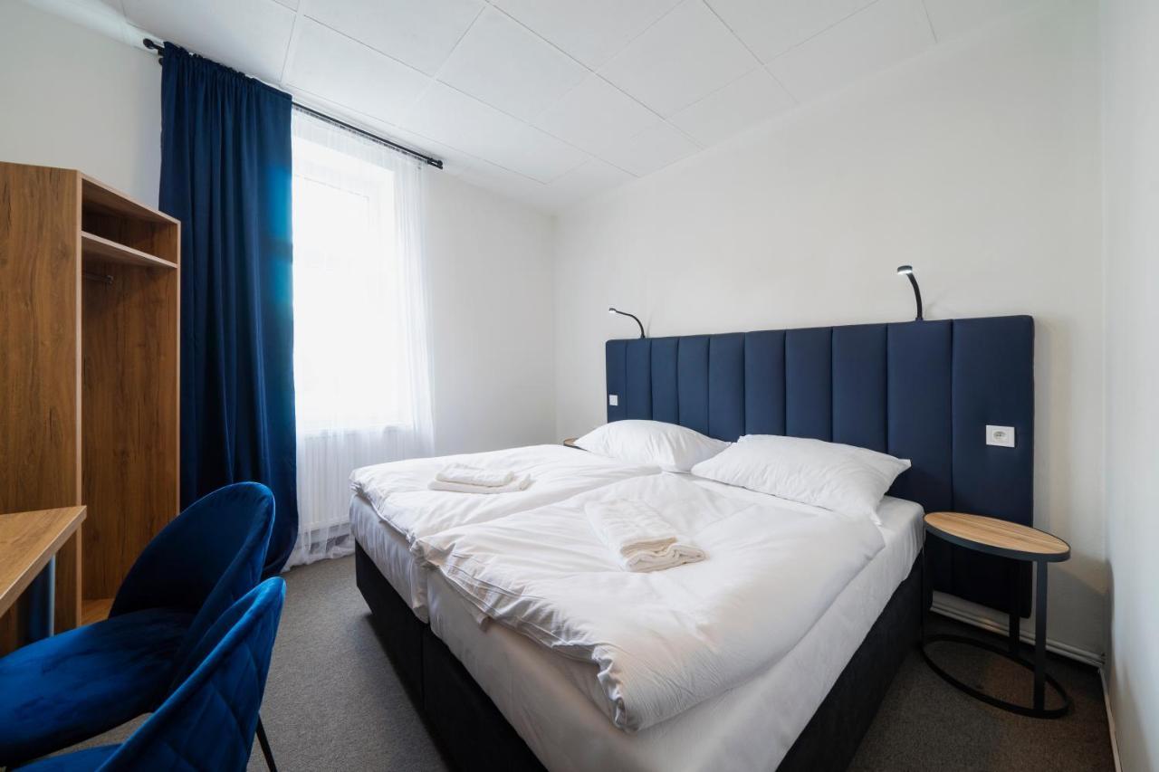 Hotel Bayer Plzeň Extérieur photo