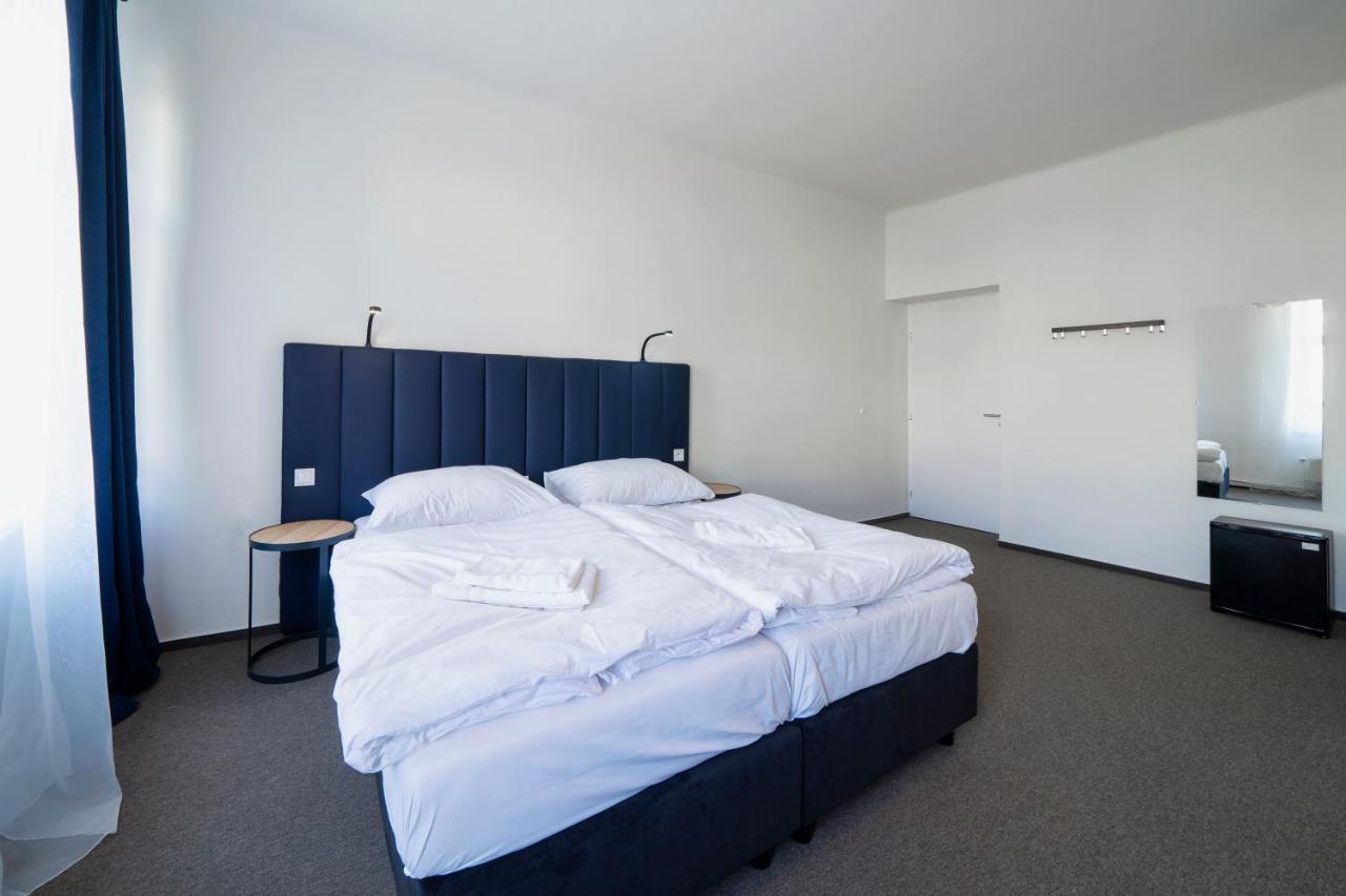 Hotel Bayer Plzeň Extérieur photo