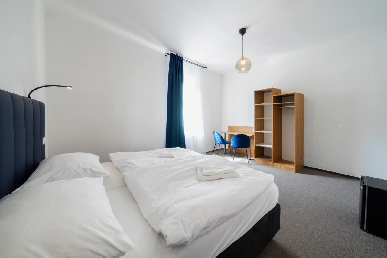 Hotel Bayer Plzeň Extérieur photo