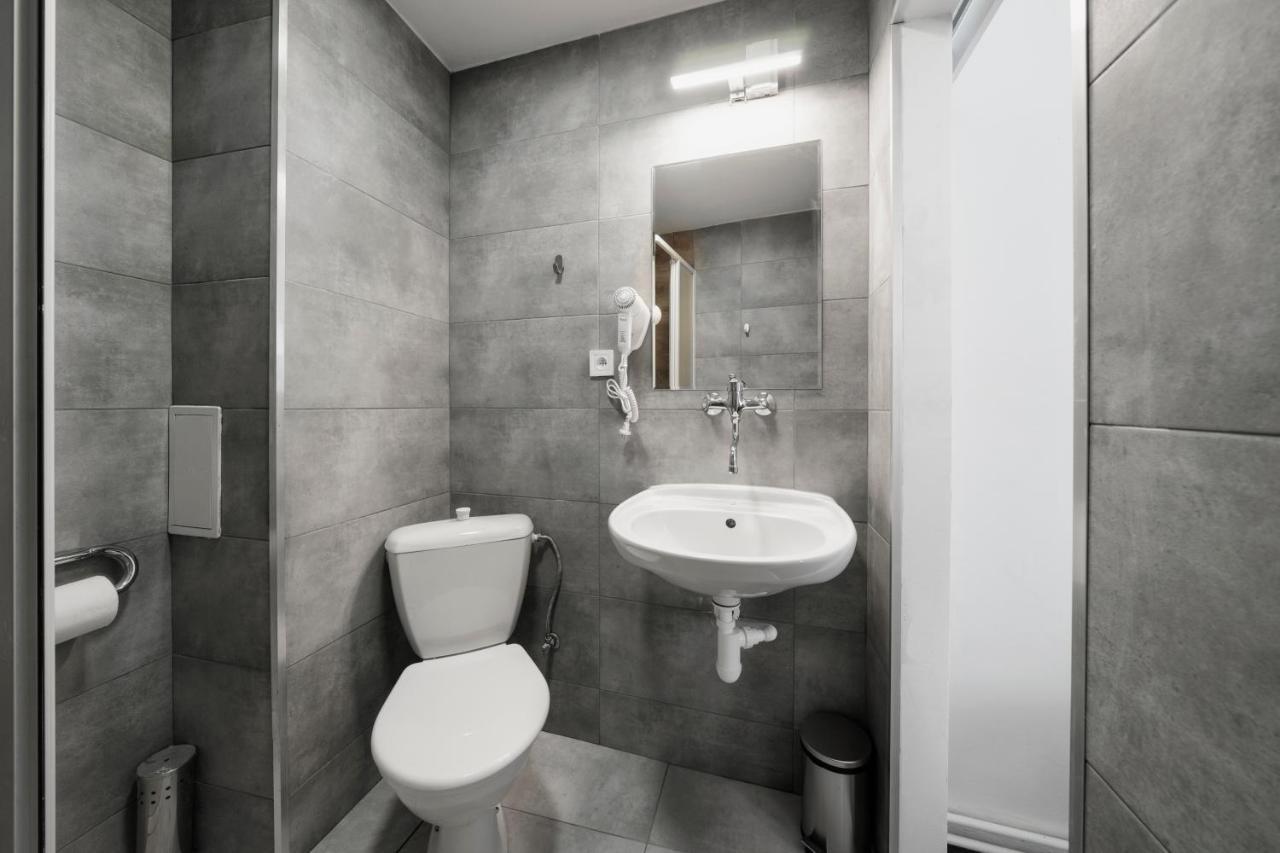 Hotel Bayer Plzeň Extérieur photo